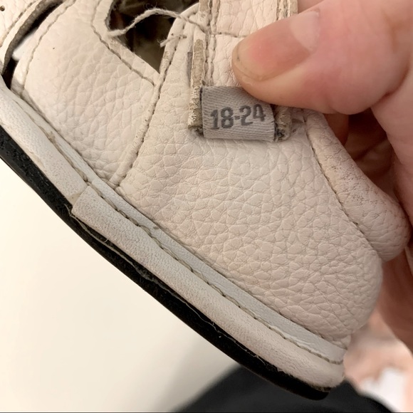 Jack & Lily White Leather Layered Flower Flat Shoes 18-24 months - Picture 5 of 7